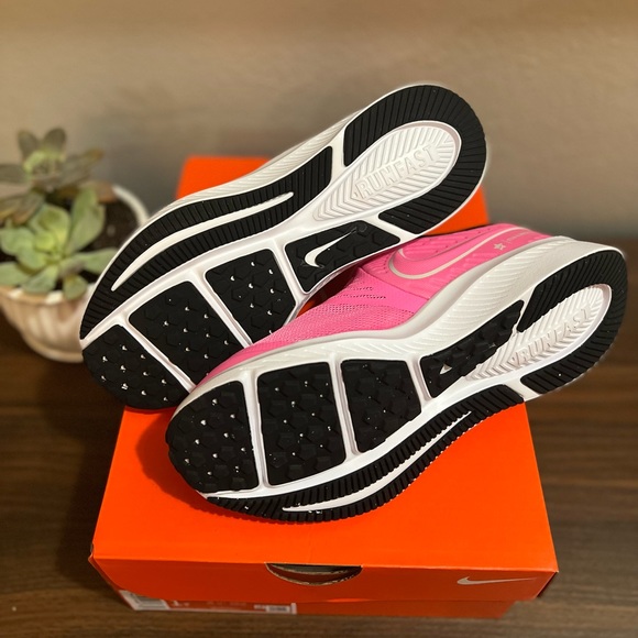 [Sold] Nike Star Runner 2 - Picture 7 of 10